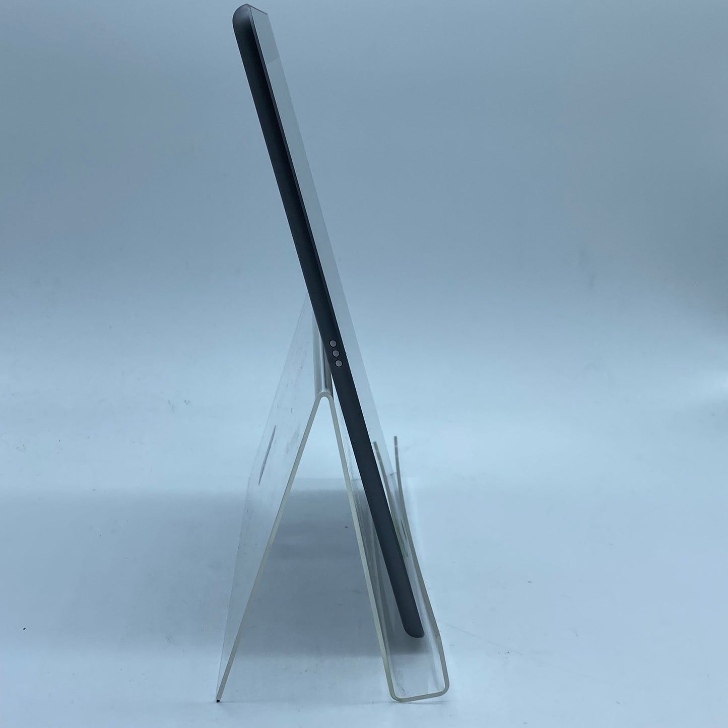 WiFi Only Apple iPad 8th Gen 128GB 16.3 SPACE GRAY A2270