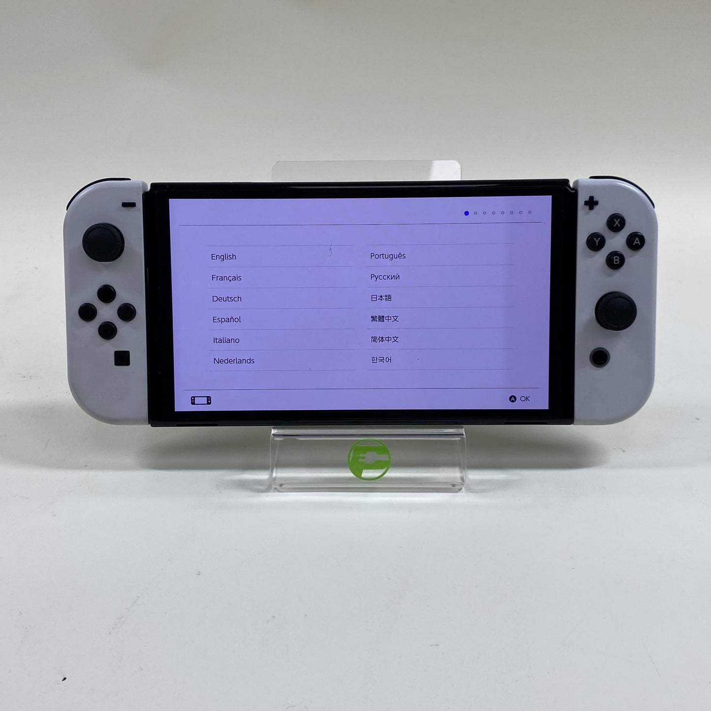 Nintendo Switch OLED Video Game Console HEG-001 Black/White