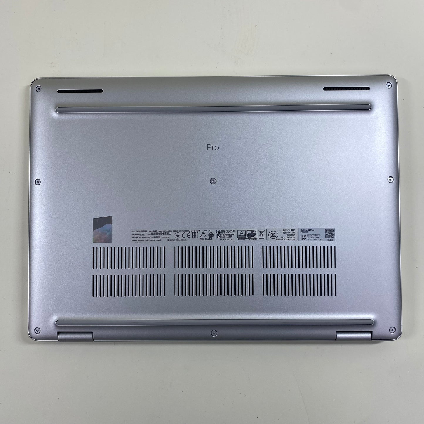 Dell Pro 14 Plus 14" Intel Core Ultra 7 165H 32GB 1TB