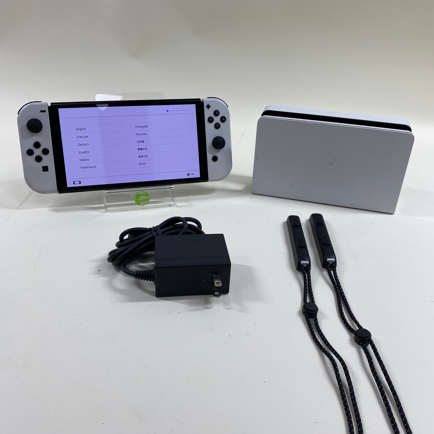Nintendo Switch OLED Video Game Console HEG-001 Black/White