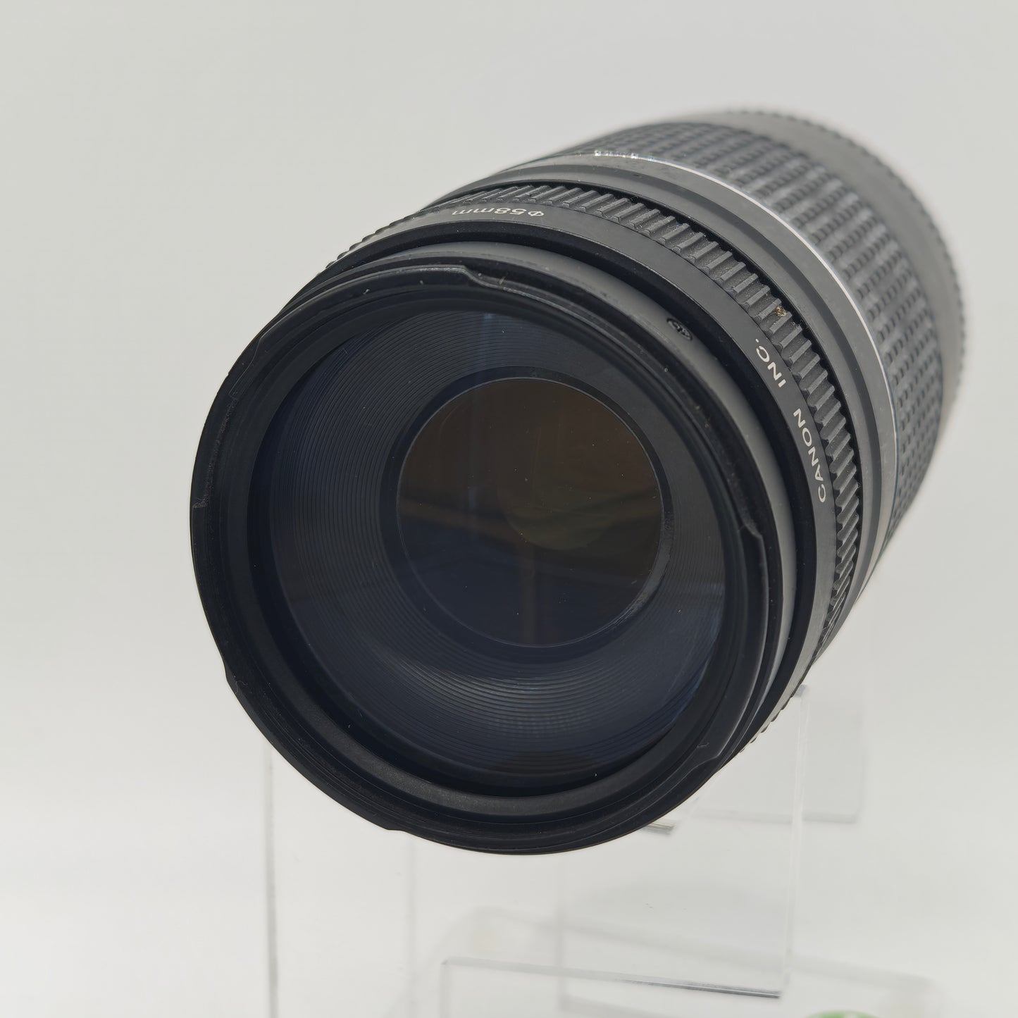 Canon EF 75-300mm f/1.4-5.6 III 75-300mm f/1.4-5.6 III
