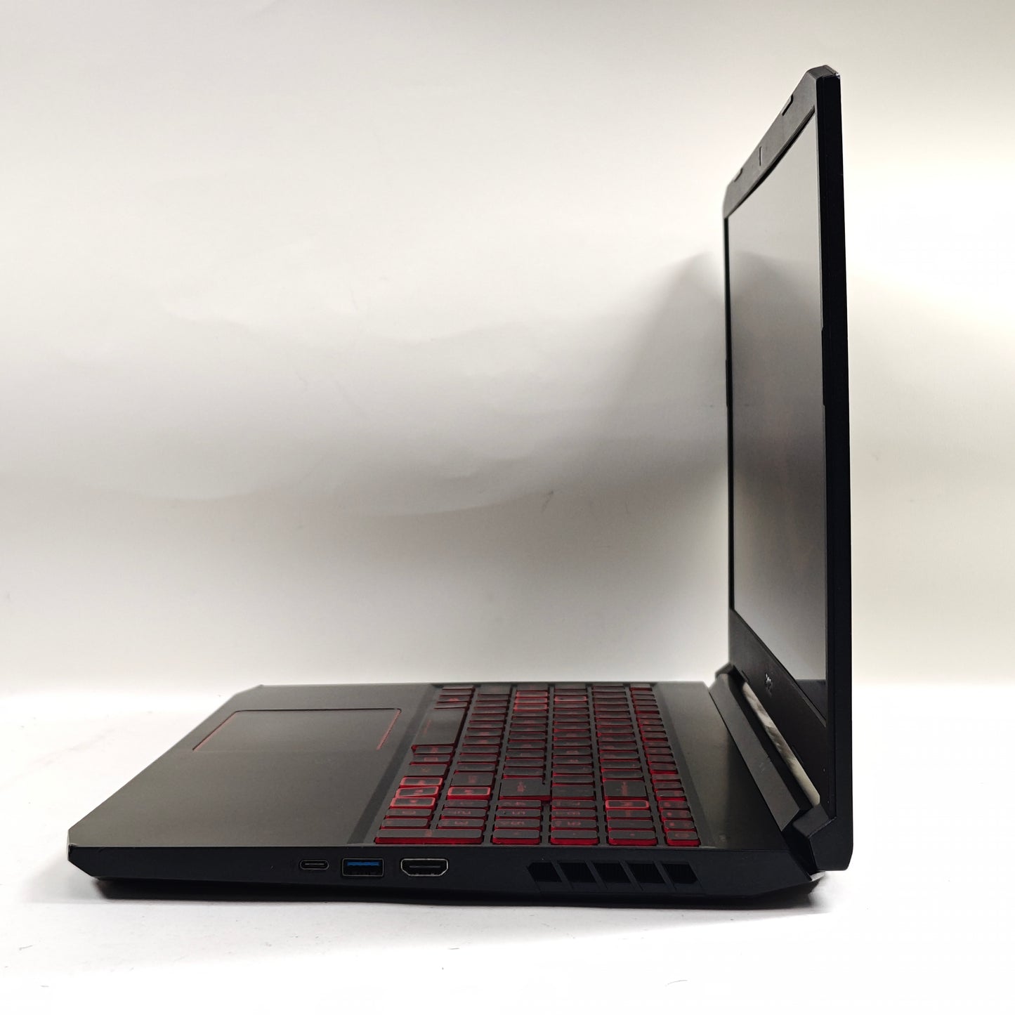 Acer Nitro 5 AN515-55 15.6" i5-10300H 8GB RAM 256GB SSD GeForce GTX 1650