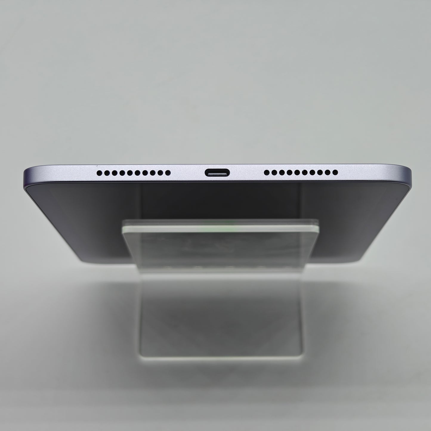 WiFi Only Apple iPad mini (A17 Pro) 128GB 18.6.2 Purple MXN93LL/A