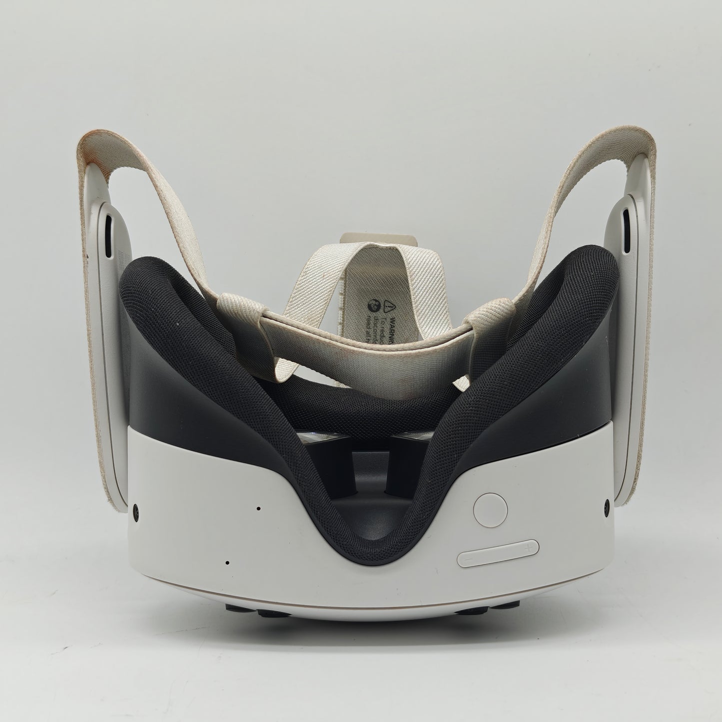 Meta Quest 3S 128GB Standalone All-in-One VR Headset P97