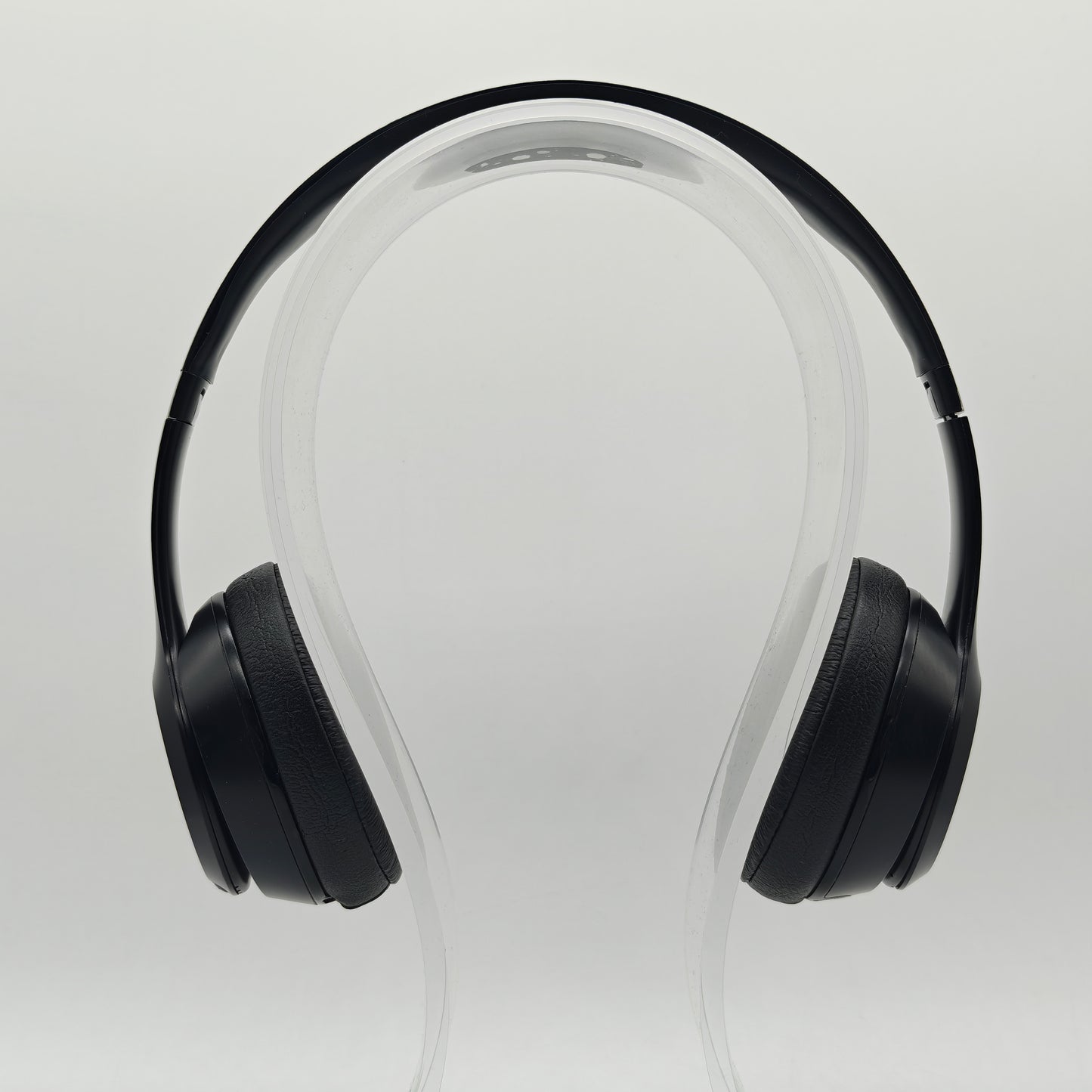 Beats Solo3 Wireless On-Ear Bluetooth Headphones Black A1796