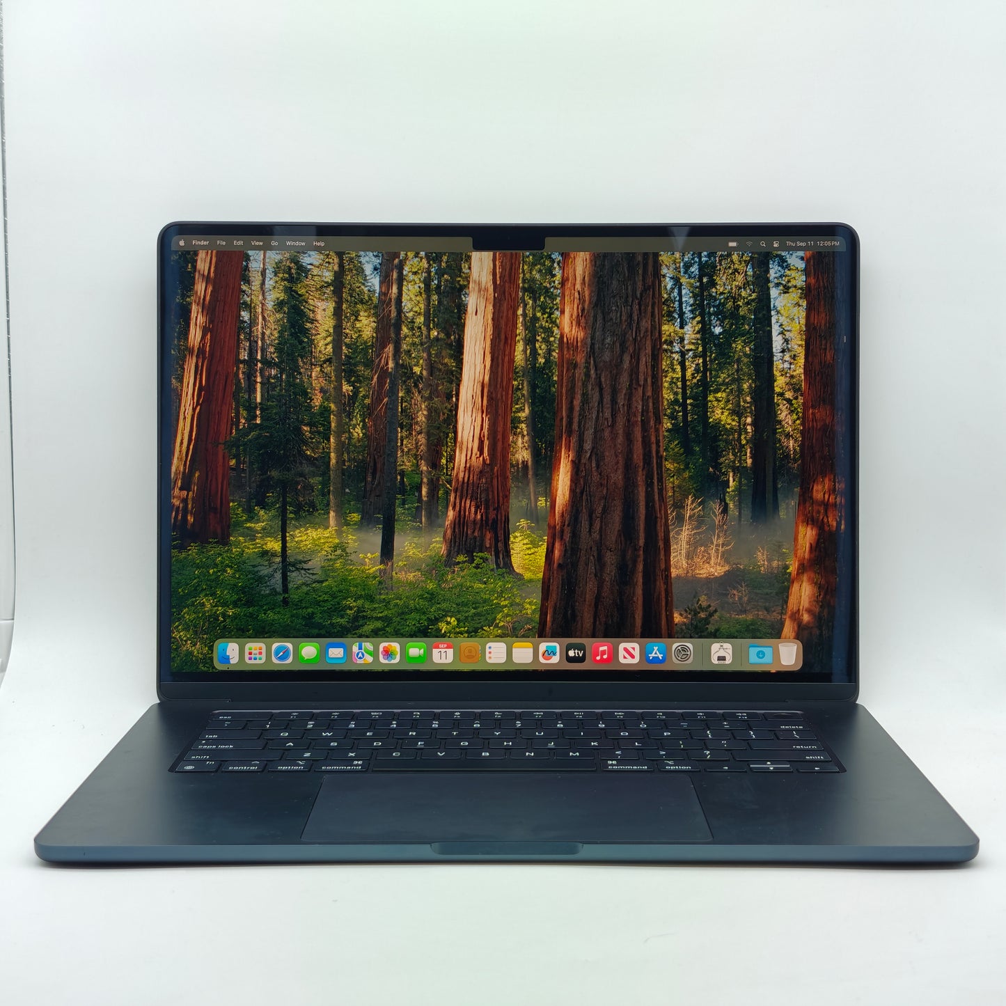 2024 Apple MacBook Air 15" M3 10C GPU 4.0GHz 8GB RAM 256GB SSD MRYU3LL/A