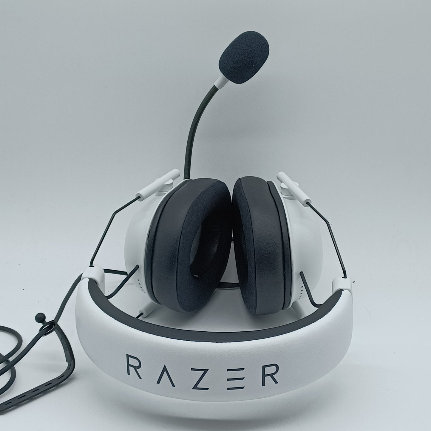 Razer BlackShark V2 X White RZ04-0324 Multi-Platform