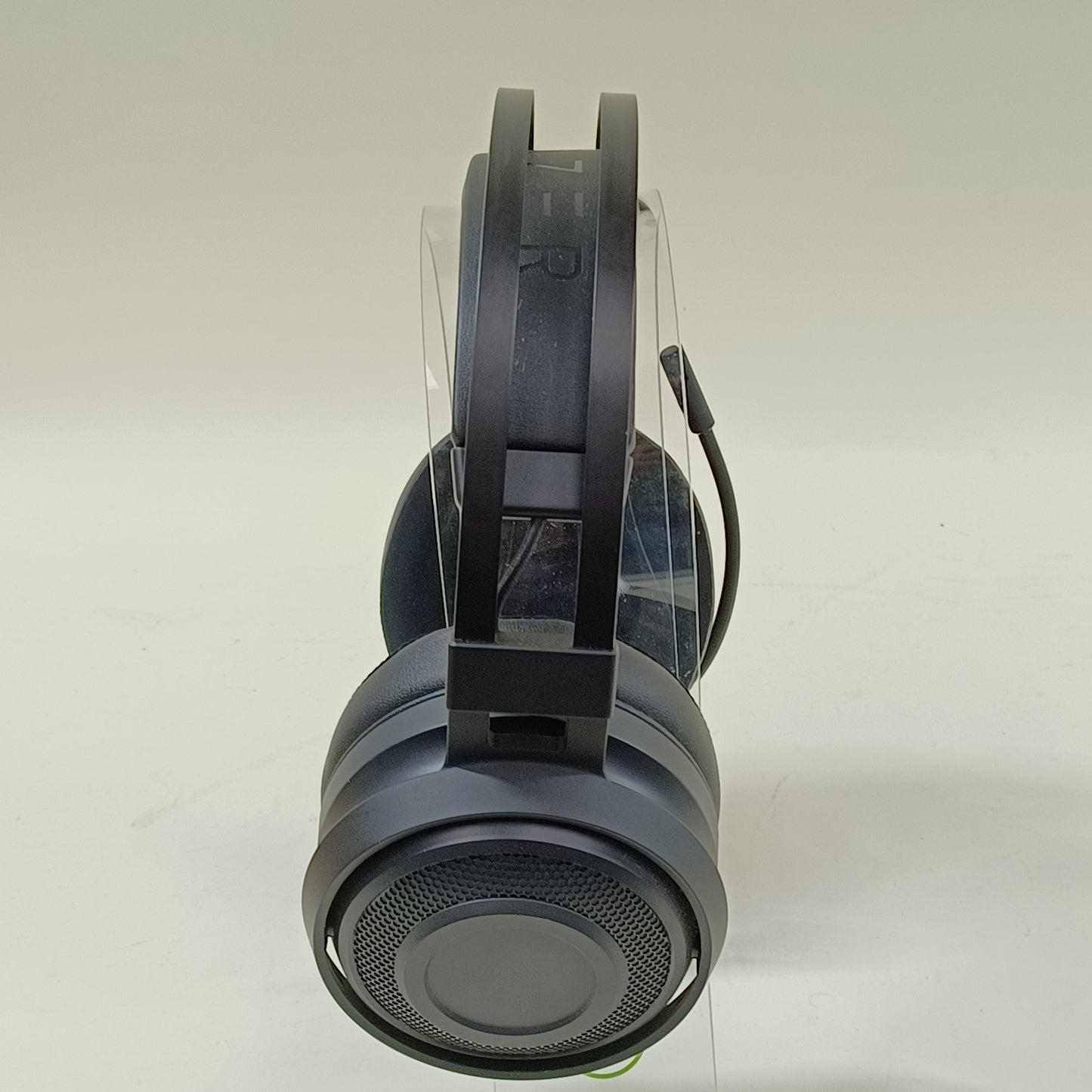 Razer Nari Essential Gaming Headset Black RZ04-02690100-R3U1