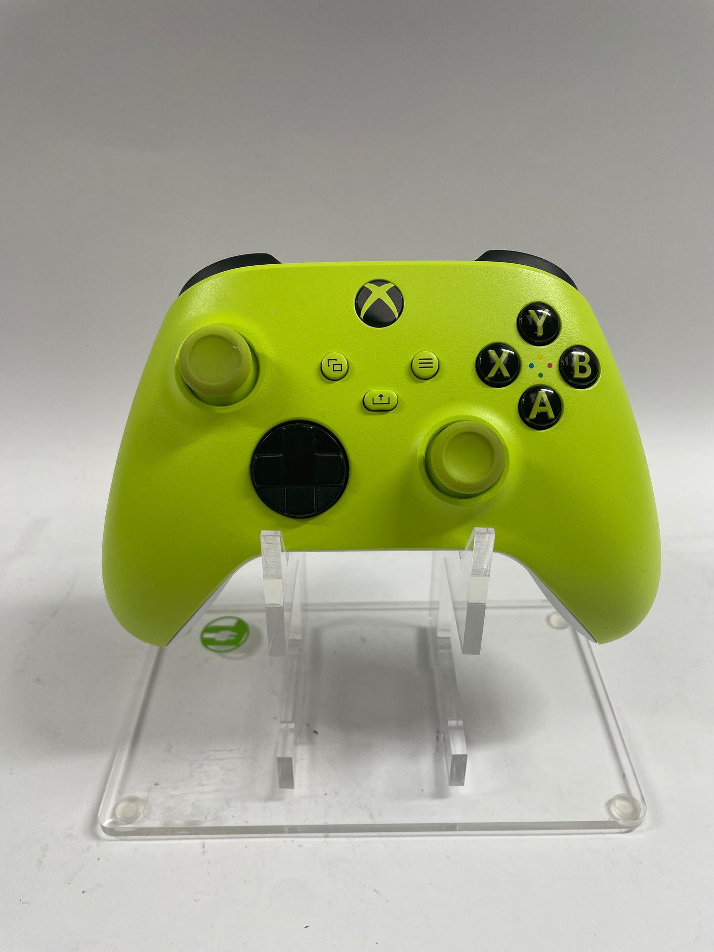 Microsoft Xbox one S 1TB Console Gaming System Robot White 1681