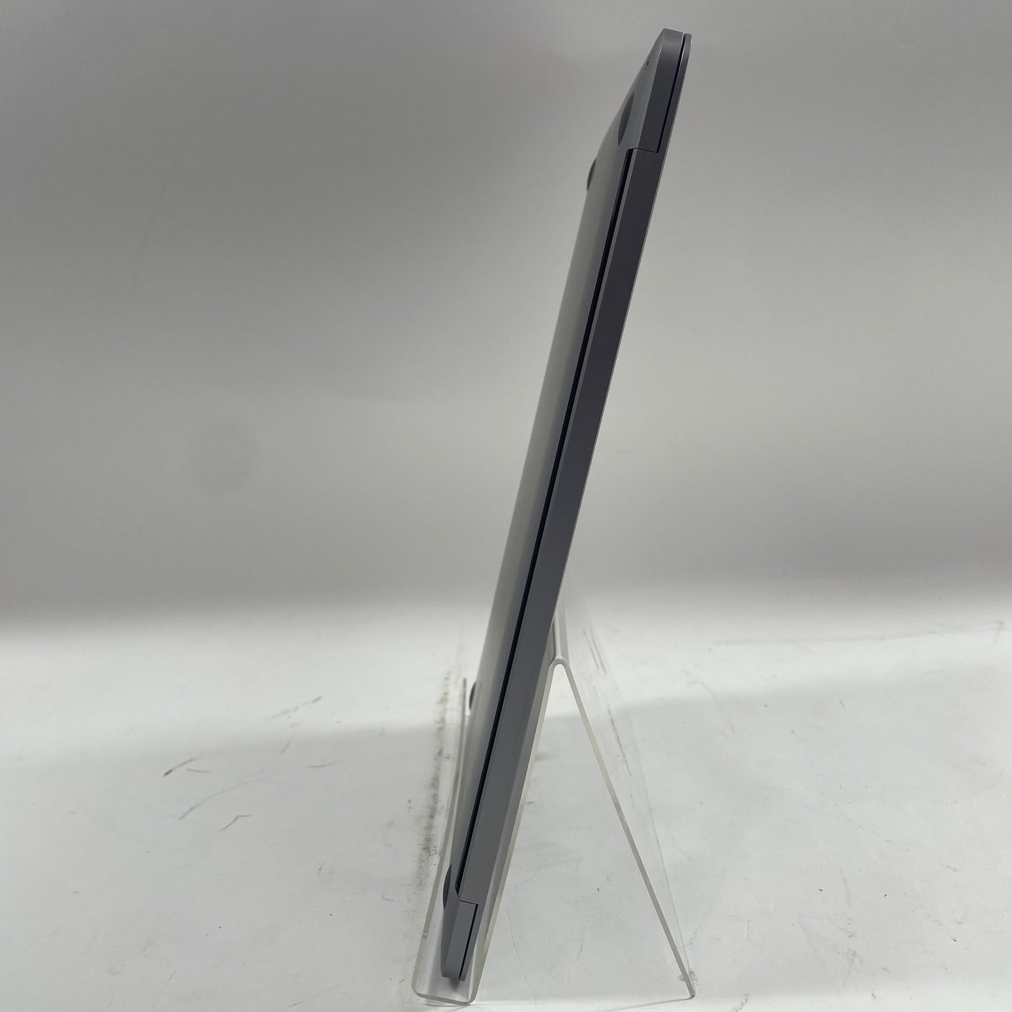 2019 Apple MacBook Pro 13.3" i5 1.4GHz 8GB RAM 128GB Silver A2159