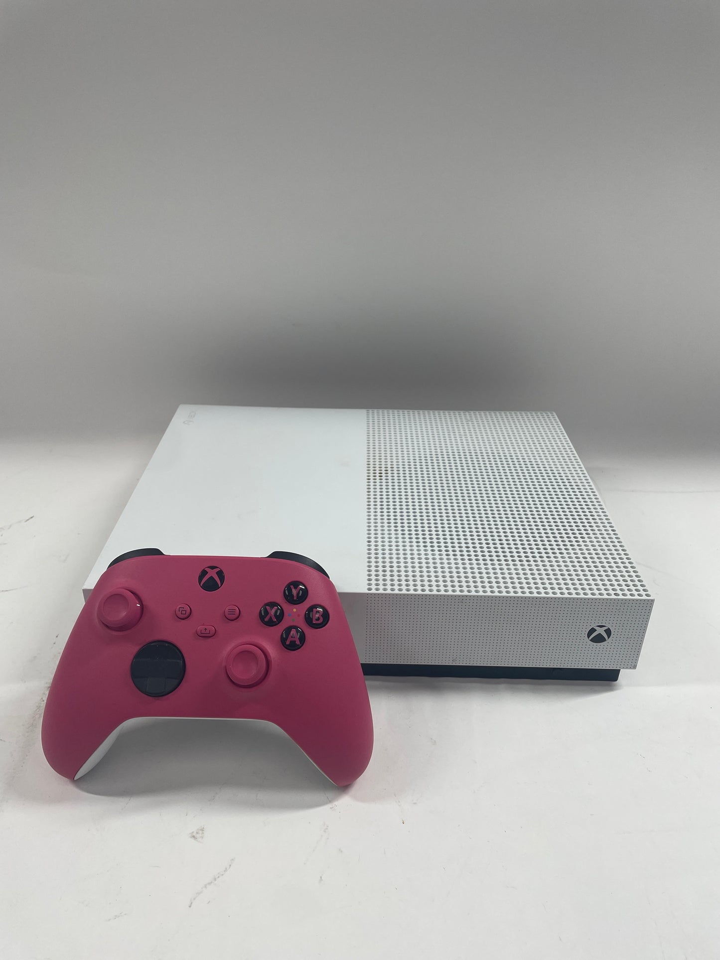 Microsoft Xbox one  S 256GB Console Gaming System Only Robot White 1681