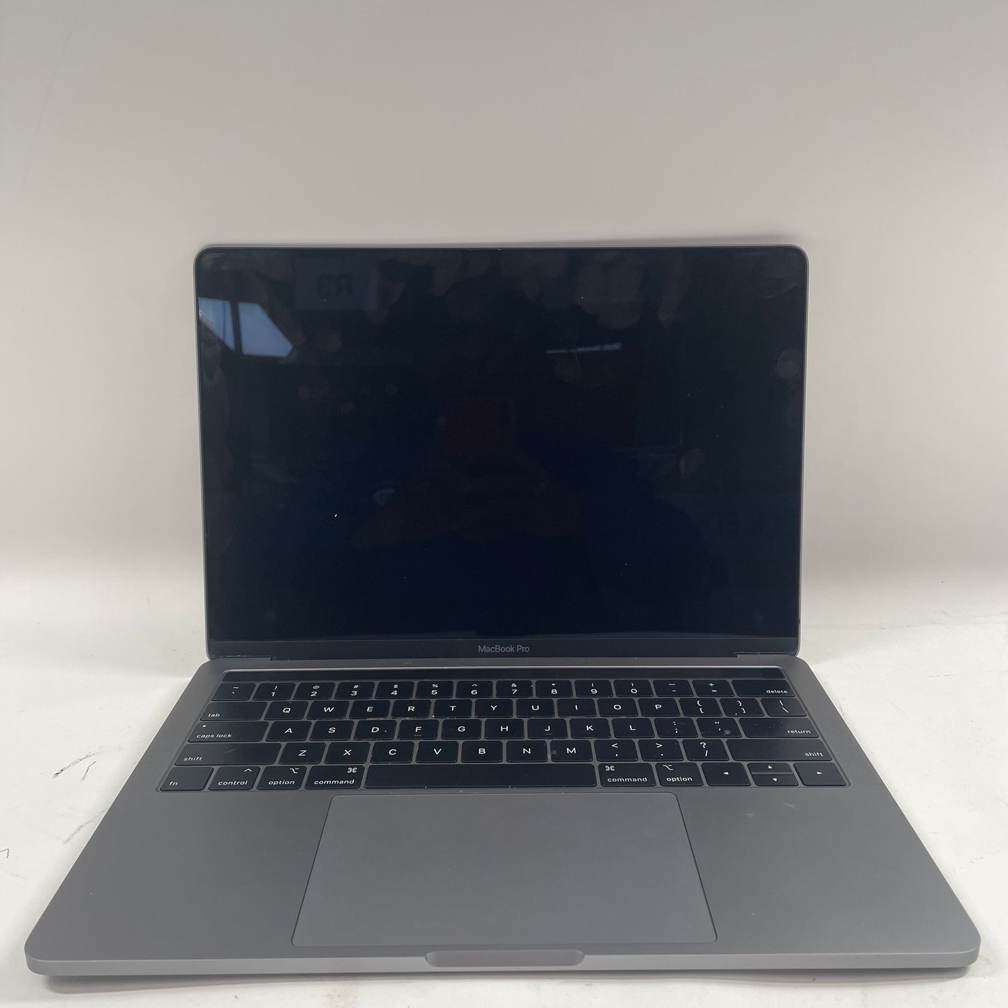 2019 Apple MacBook Pro 13.3" i5 1.4GHz 8GB RAM 128GB Silver A2159