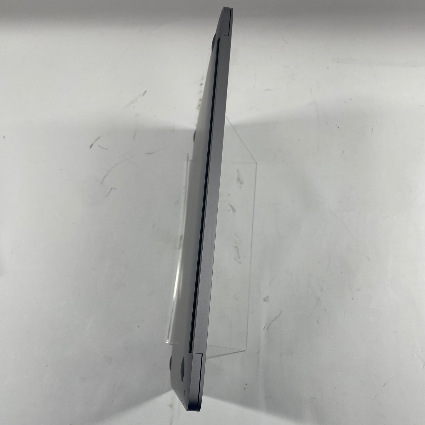 2019 Apple MacBook Pro 13.3" i5 1.4GHz 8GB RAM 128GB Silver A2159