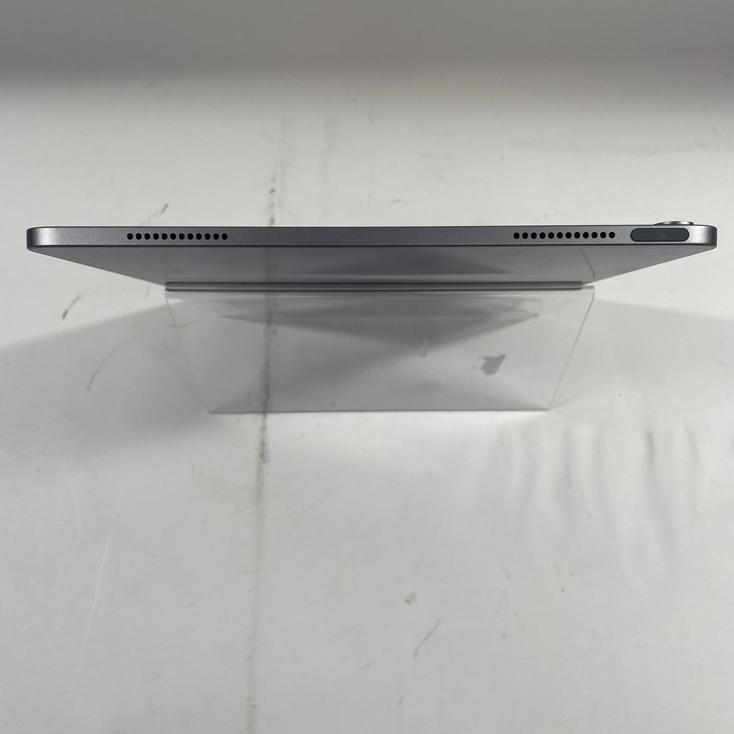 WiFi Only Apple iPad Air 13" M3 128GB Space Gray MCNH4LL/A