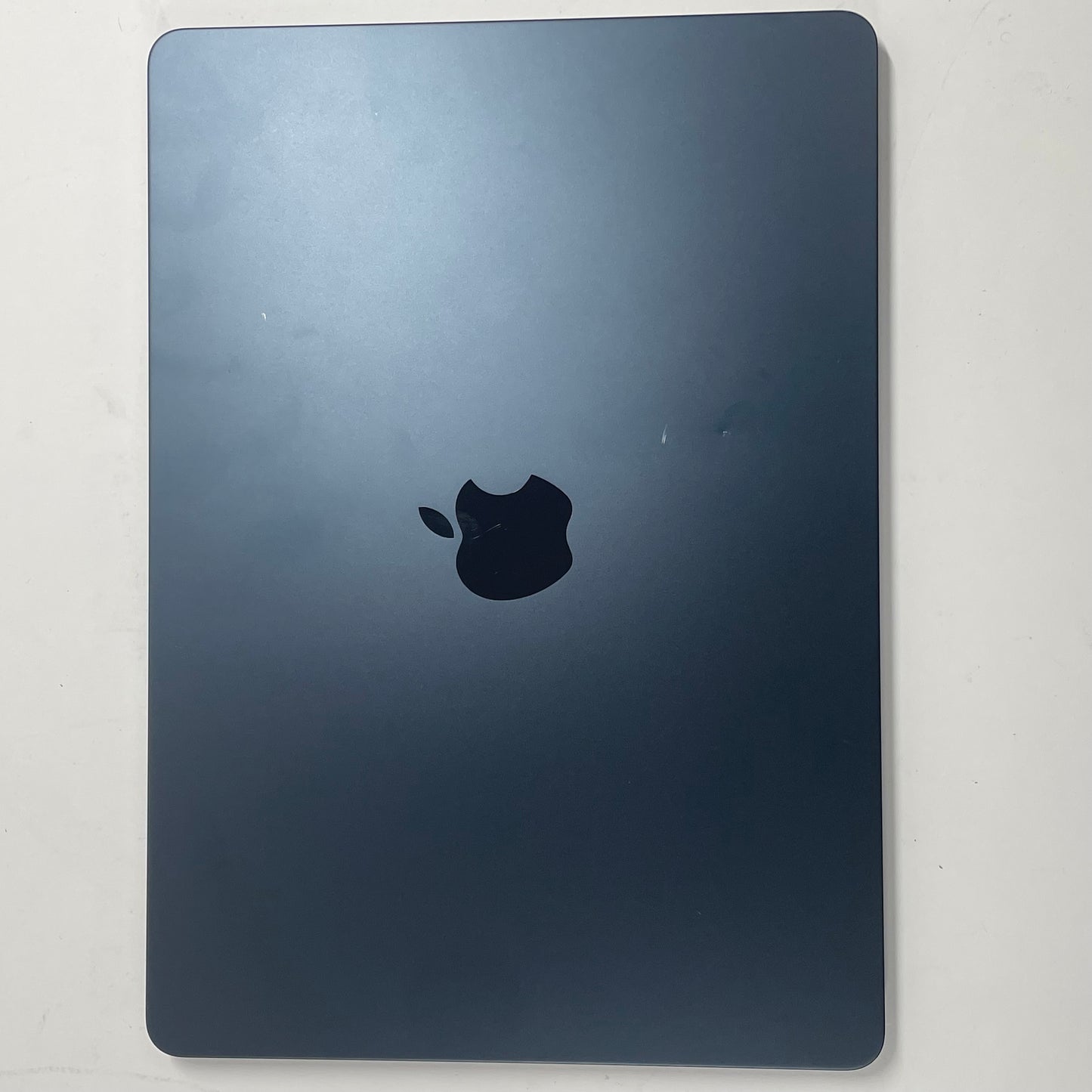 2024 Apple MacBook Air 13.6" M3 8C GPU 4.0GHz 8GB RAM 256GB SSD MRXV3LL/A