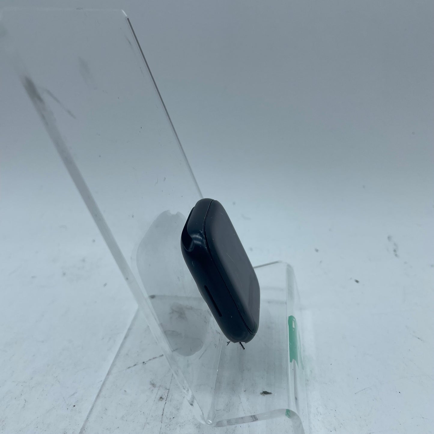 GPS Only Apple Watch Series 8 45MM Black Aluminum Black Nike Sport Loop A2771