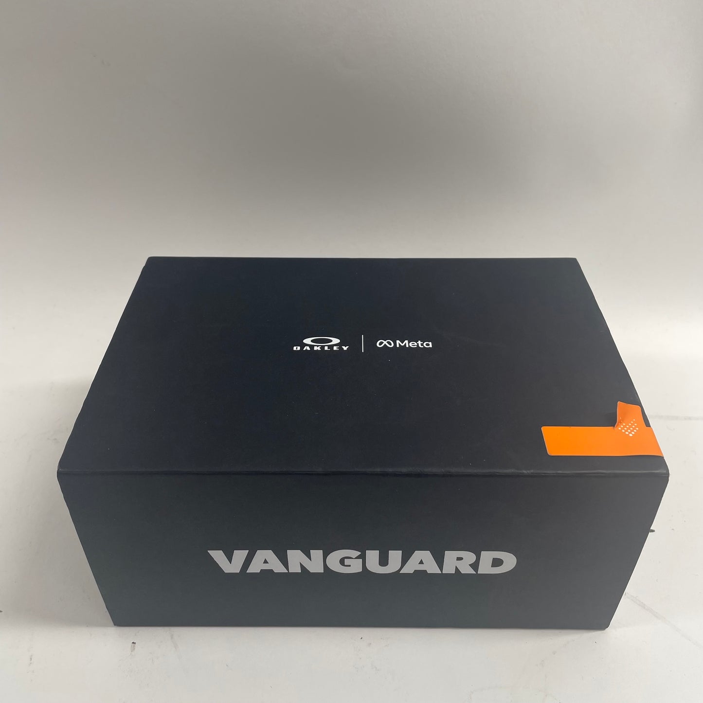 New Oakley Meta Vanguard White Prizm Sapphire OW8001-0652 AI Smart Glasses