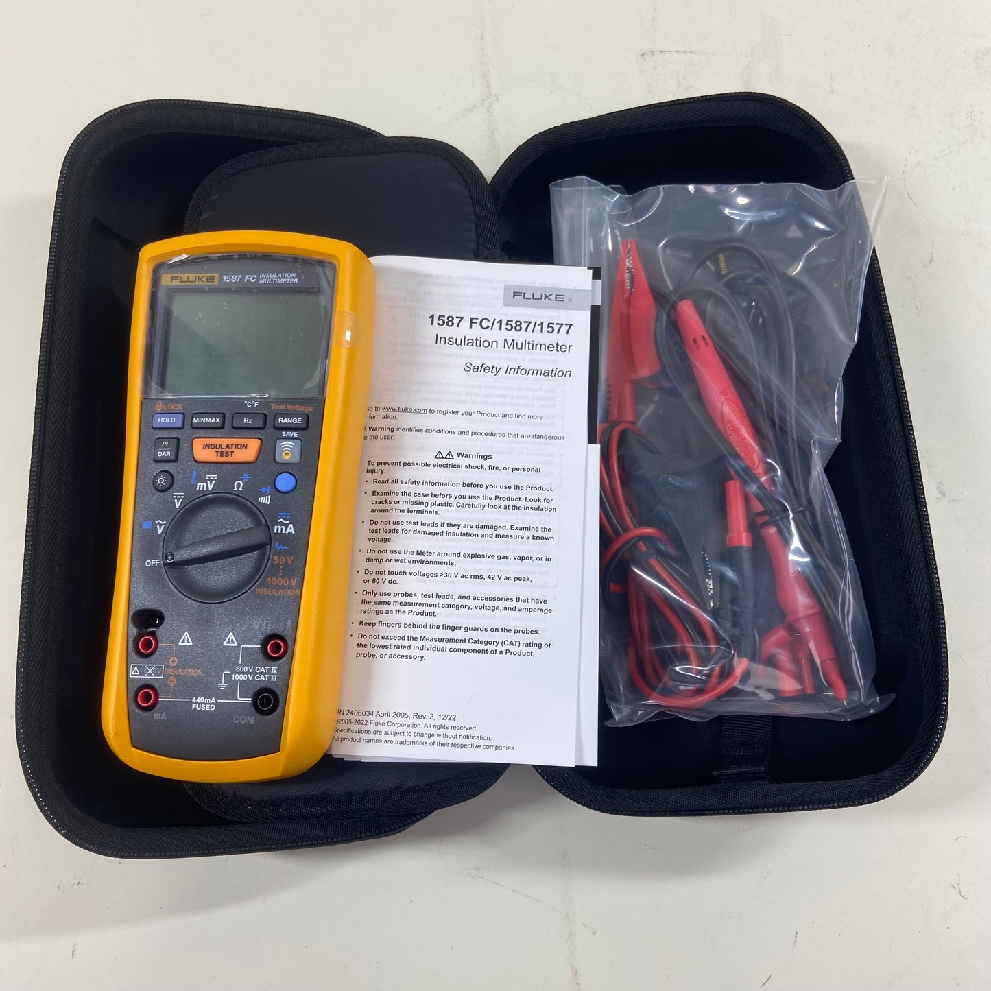 New Fluke 1587 FC Insulation Multimeter