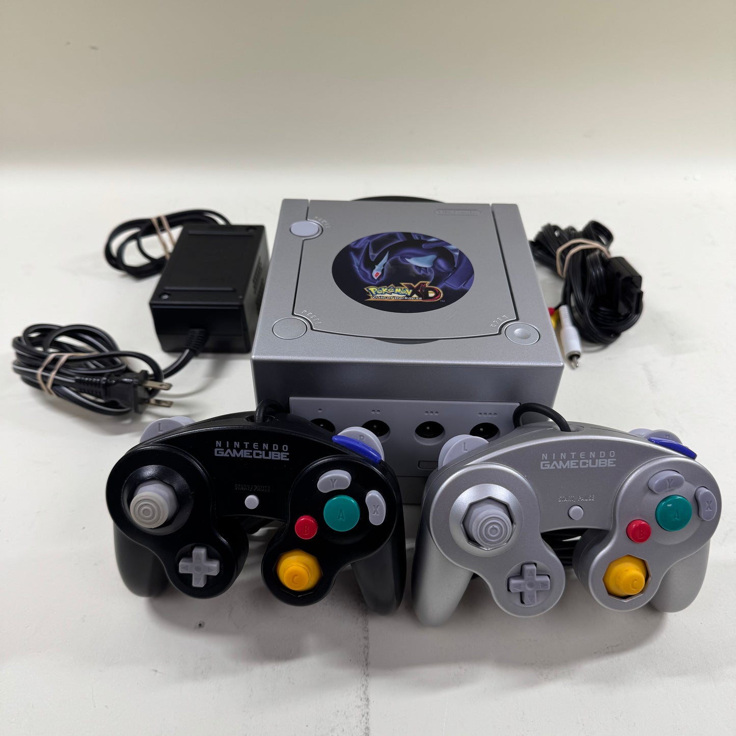 Nintendo GameCube Video Game Console DOL-101 Pokemon XD Gale of Darkness