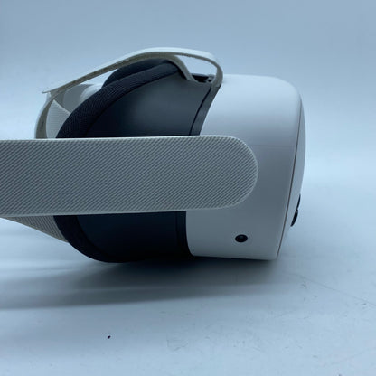 Meta Quest 3S 128GB Standalone All-in-One VR Headset P97