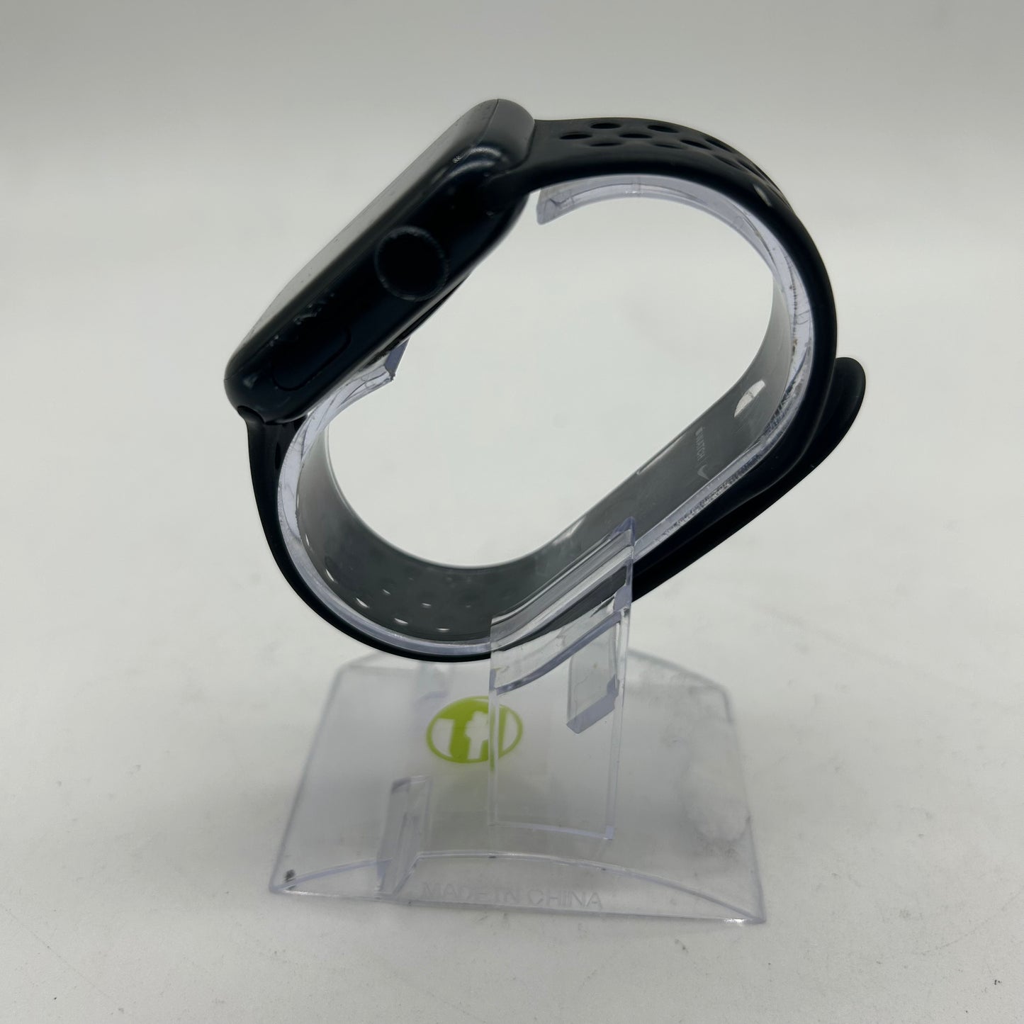 GPS Only Apple Watch Series 8 45MM Black Aluminum Black Nike Sport Loop A2771