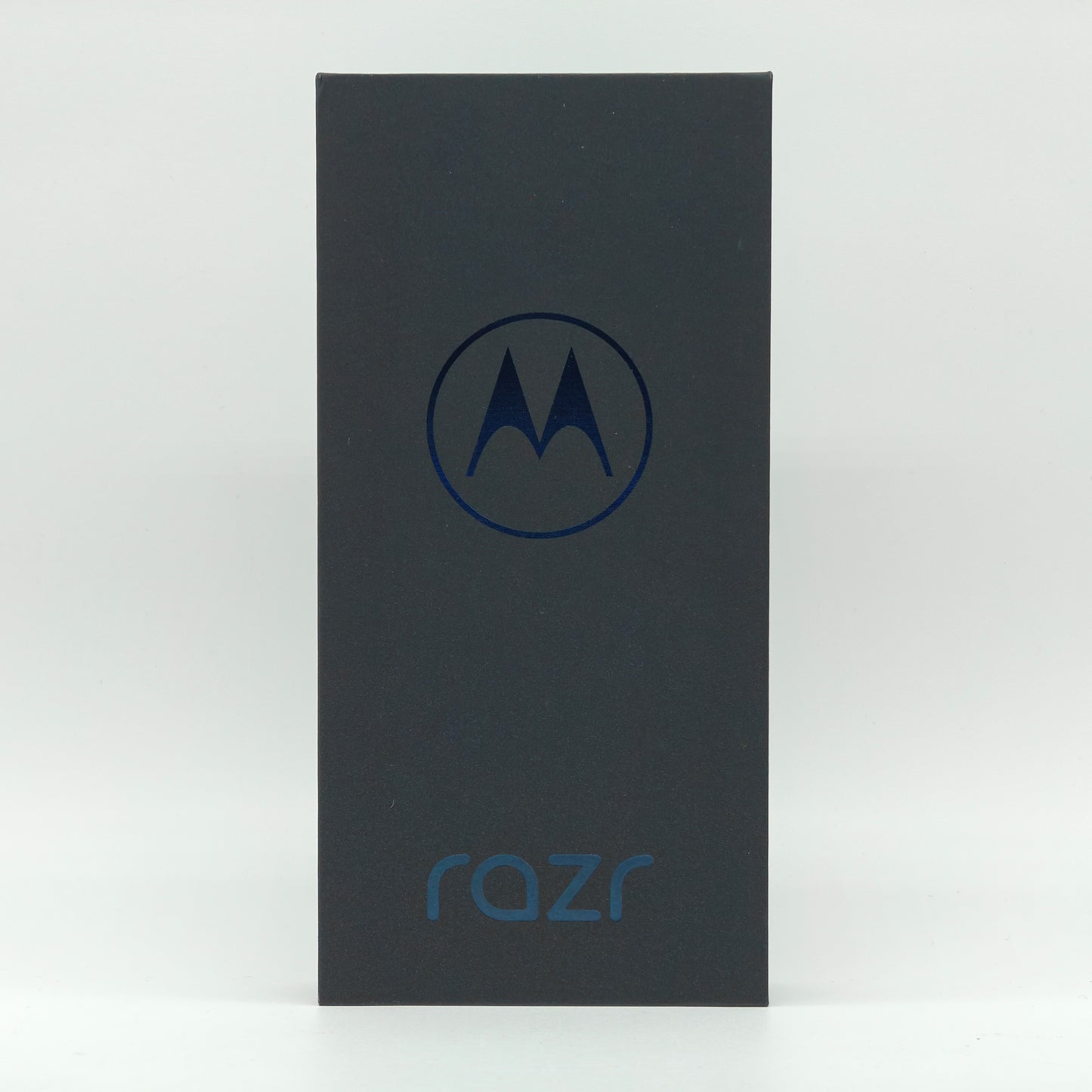 New T-Mobile Motorola Razr 5G 256GB 10 Gray XT24533