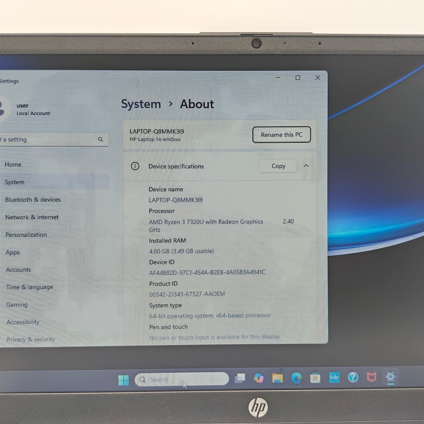 HP Laptop 14-EMO233NR 14" Ryzen 3 7320U 2.4GHz 4GB RAM 256GB SSD