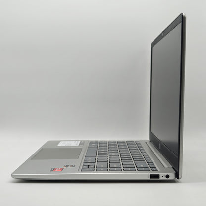 HP Laptop 14-EMO233NR 14" Ryzen 3 7320U 2.4GHz 4GB RAM 256GB SSD