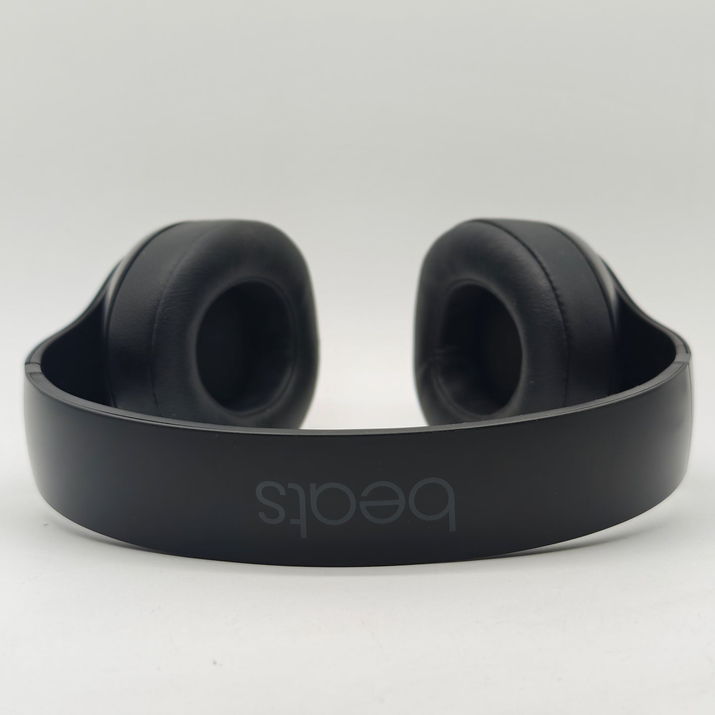 Beats Studio3 Wireless Over-Ear Bluetooth Headphones Black