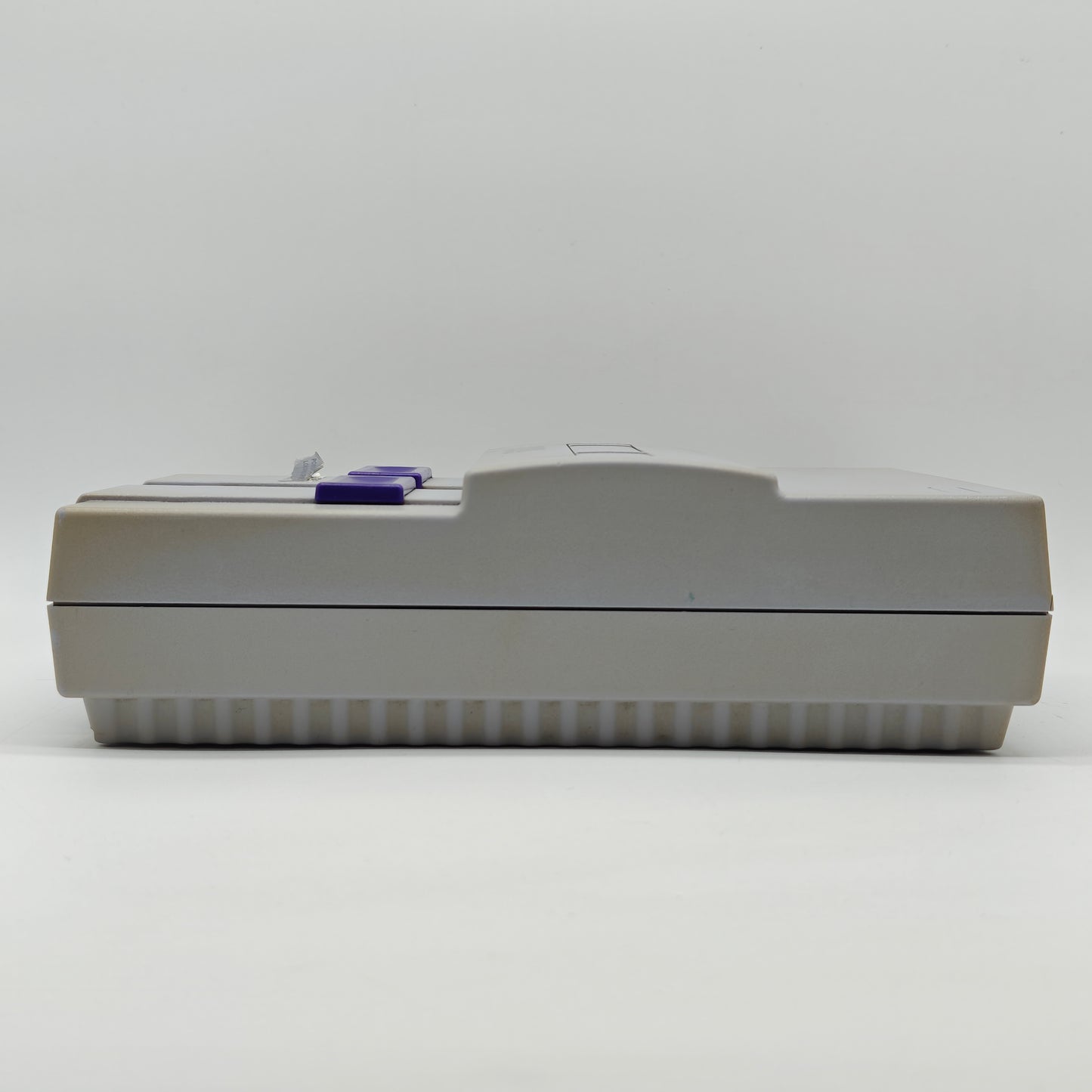 Super Nintendo Entertainment System SNES Video Game Console SNS-001 Gray