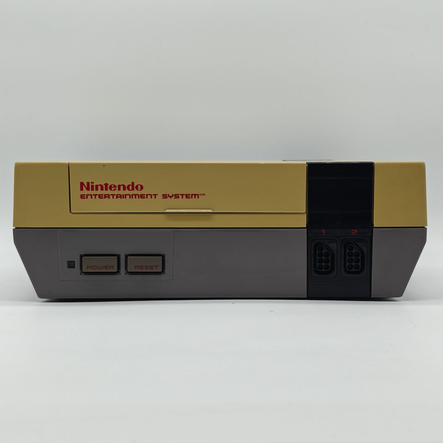 Nintendo Entertainment System NES Video Game Console NES-001 Gray