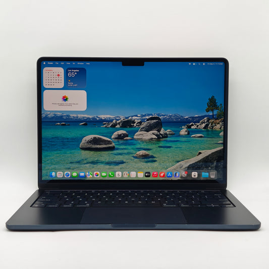 2022 Apple MacBook Air 13.6" M2 10C GPU 3.5GHz 8GB RAM 512GB SSD MLY43LL/A