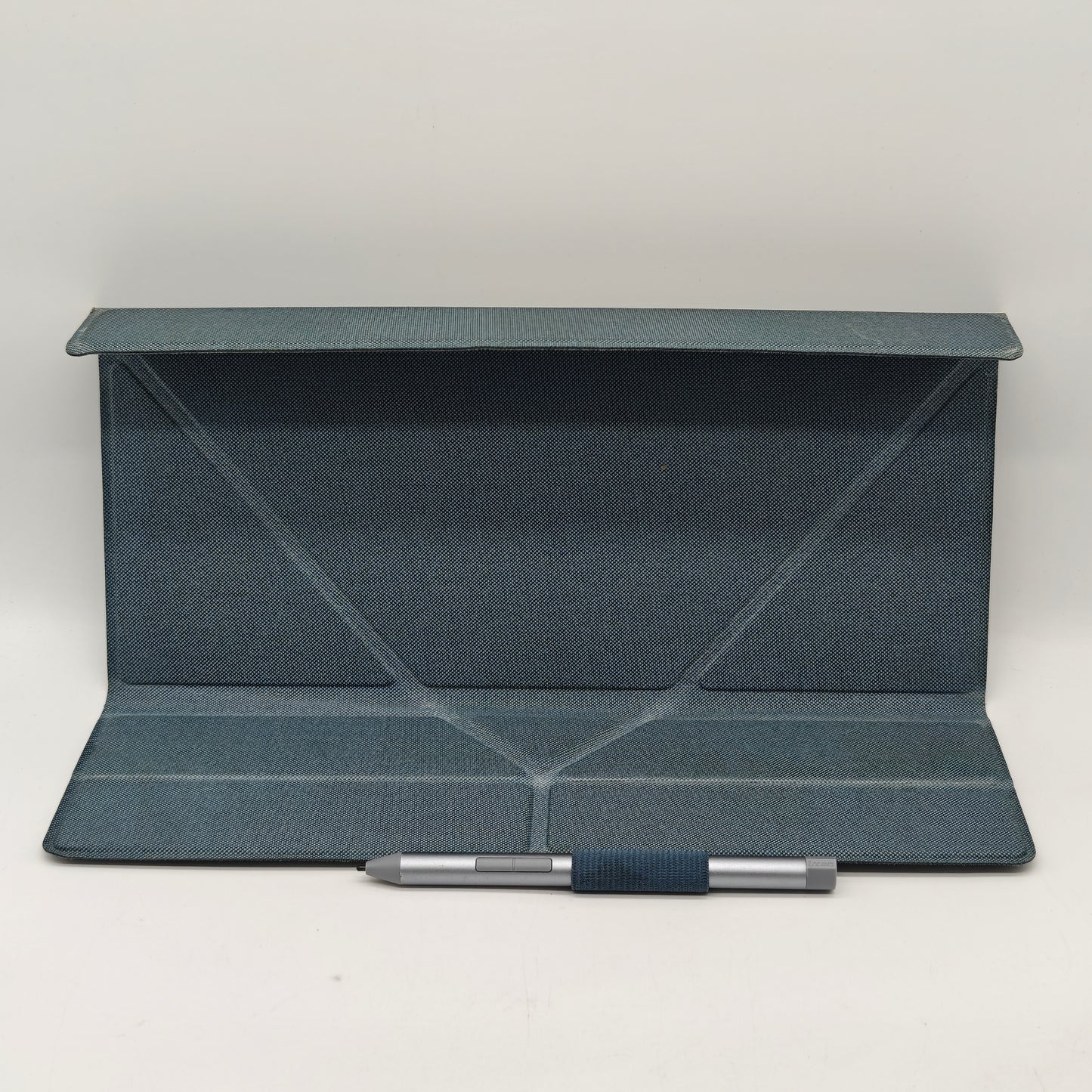 Lenovo Yoga Book 9i 13IRU8 13.3" i7-1355U 1.7GHz 16GB RAM 1TB SSD