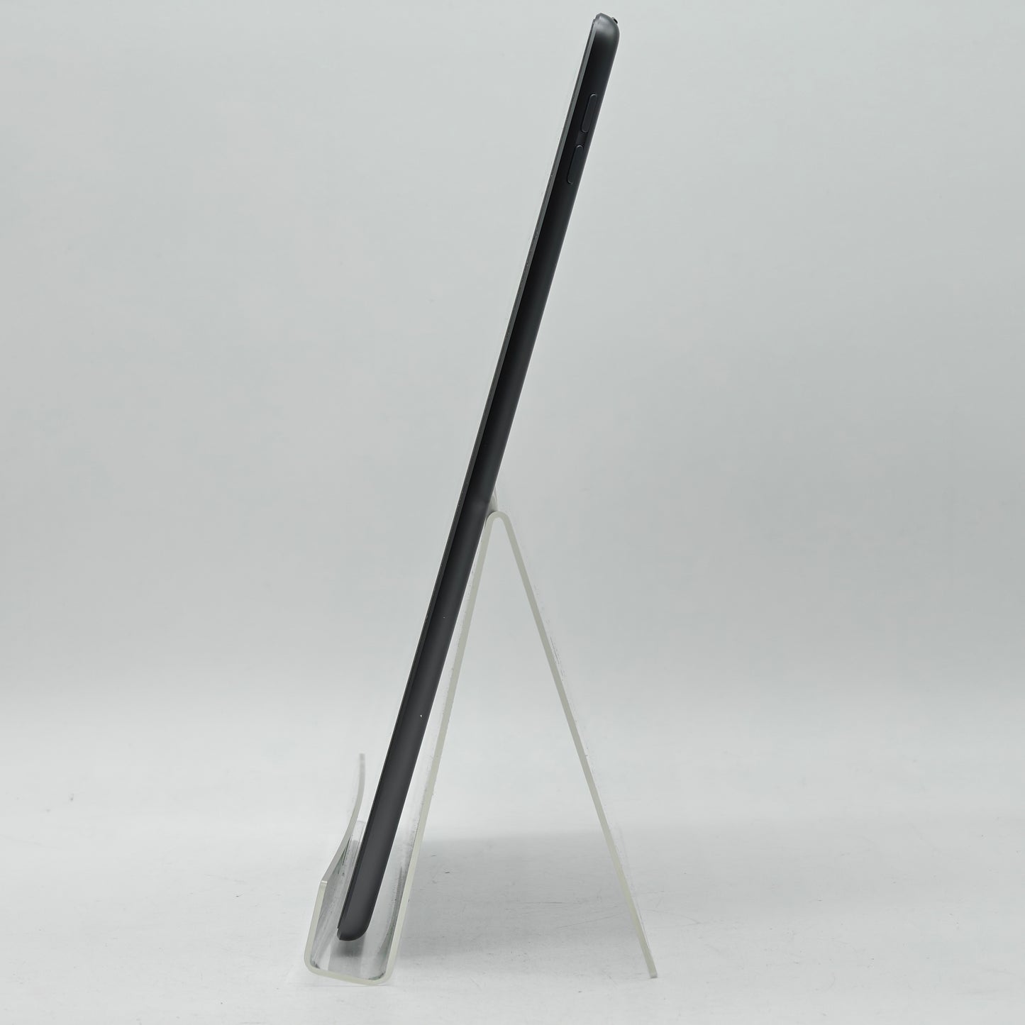 WiFi Only Apple iPad 9th Gen 64GB Space Gray MK2K3LL/A