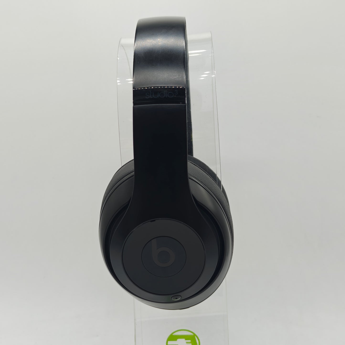 Beats Studio3 Wireless Over-Ear Bluetooth Headphones Black