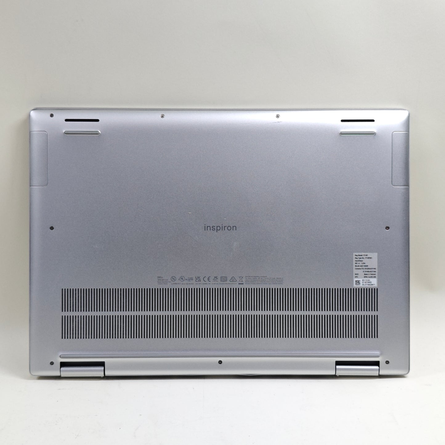 Dell Inspiron 16 7620 16" i7-1260P 2.1GHz 16GB RAM 512GB SSD