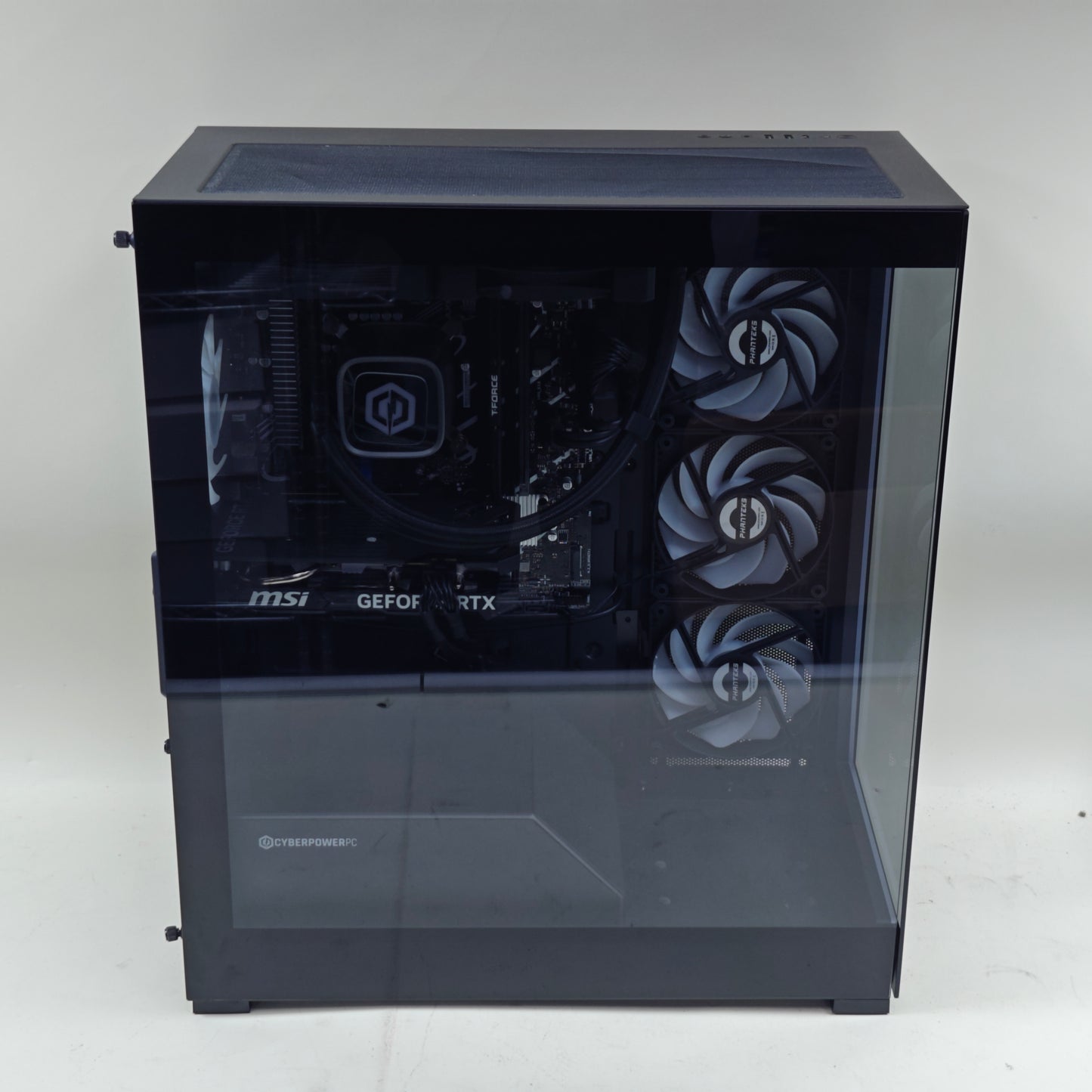 CyberPower C-Series i7-14700KF 5.40GHz 8GB RAM 1TB SSD Nvidia GeForce RTX 4060
