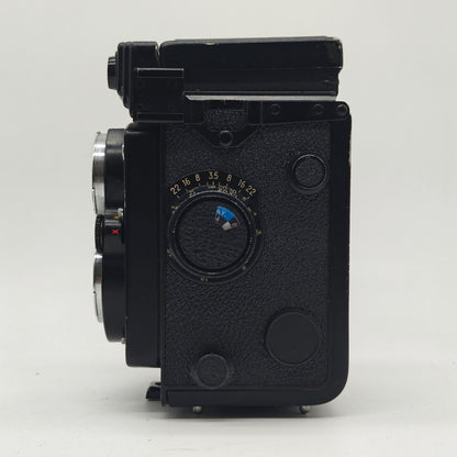 Yashica Mat-124 G Twin Lens Reflex Camera