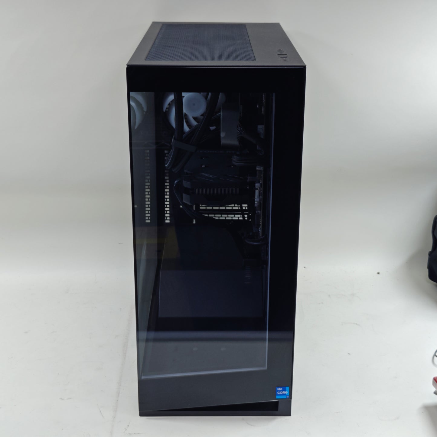 CyberPower C-Series i7-14700KF 5.40GHz 8GB RAM 1TB SSD Nvidia GeForce RTX 4060