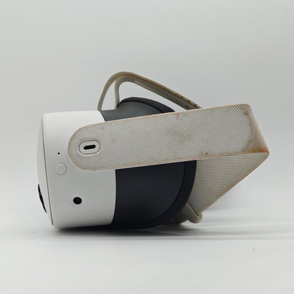 Meta Quest 3S 128GB Standalone All-in-One VR Headset P97