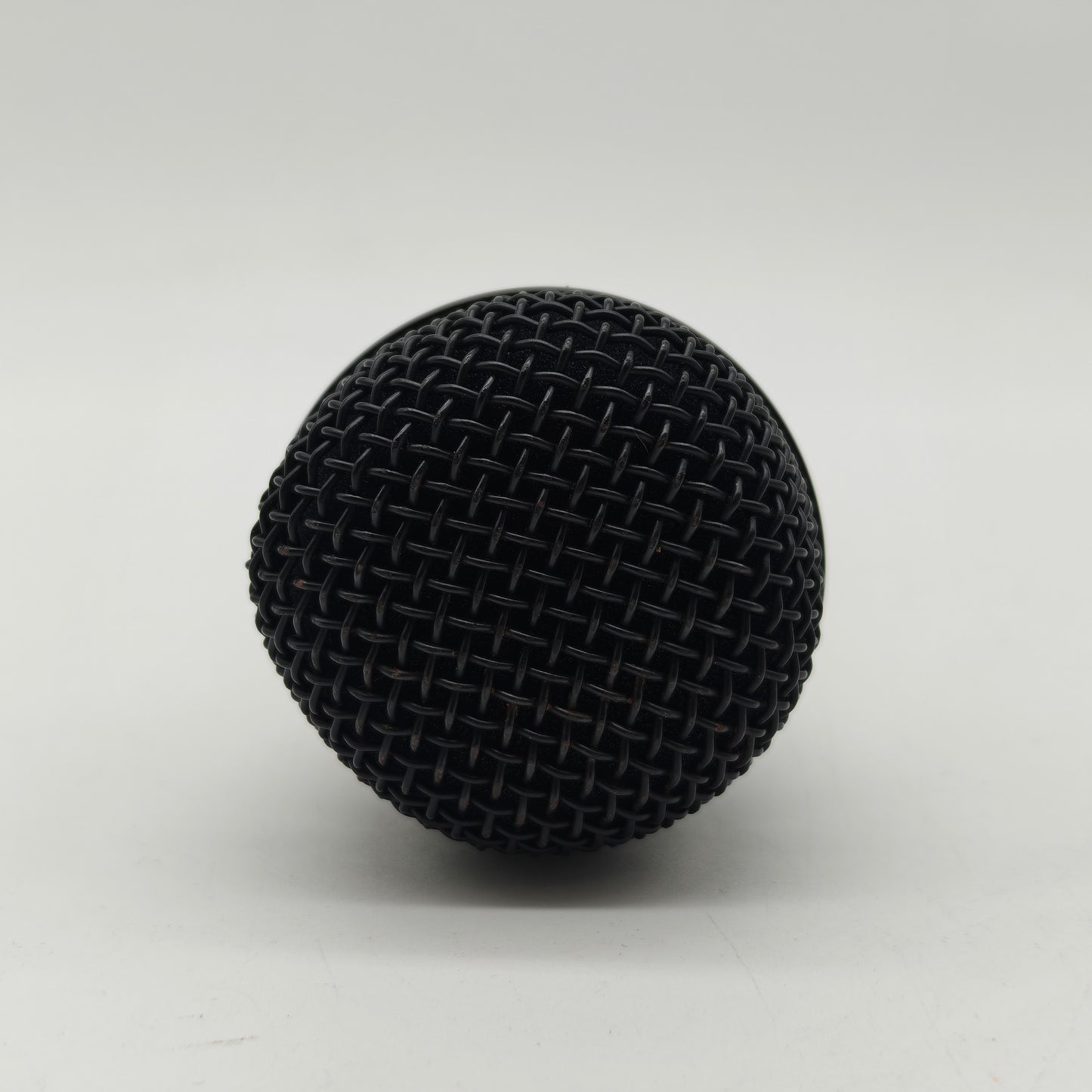 AUDIX OM2 Hypercardioid Dynamic Vocal Microphone