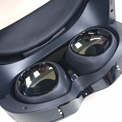 Meta Quest Pro 256GB VR/Mixed Reality Headset DK49EC