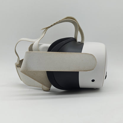 Meta Quest 3S 128GB Standalone All-in-One VR Headset P97