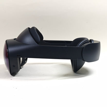 Meta Quest Pro 256GB VR/Mixed Reality Headset DK49EC